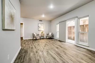 1915 Augusta Drive #8, Houston, TX 77057 - Photo 7