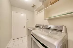 8942 Norham Dr, Houston, TX 77083 - Photo 41
