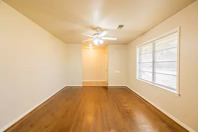 607 Yorkshire Avenue, Pasadena, TX 77503 - Photo 7