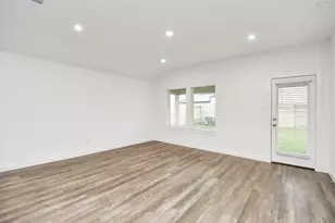 8914 Century Plant Ln, Rosharon, TX 77583 - Photo 23
