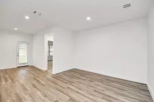8914 Century Plant Ln, Rosharon, TX 77583 - Photo 33
