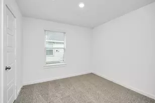 8914 Century Plant Ln, Rosharon, TX 77583 - Photo 13