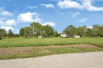 4541 Boyett Dr, Hungerford, TX 77448 - Photo 11
