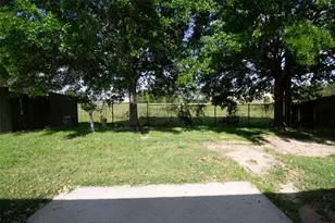303 Burris Park Dr, Spring, TX 77373 - Photo 29
