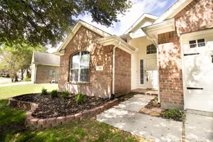 303 Burris Park Dr, Spring, TX 77373 - Photo 31