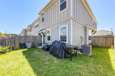 27942 Western Creek Court, Katy, TX 77494 - Photo 11