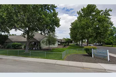 661 S Burke Ave, Connell, WA 99326 - Photo 1