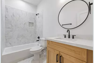 8805 Parkway Drive, Houston, TX 77088 - Photo 13