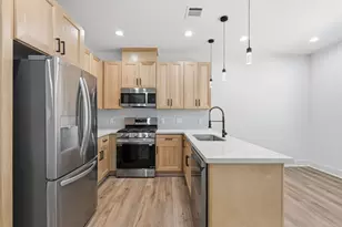 8805 Parkway Dr, Houston, TX 77088 - Photo 7