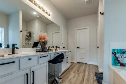 8327 Calico Pennant Way, Fulshear, TX 77441 - Photo 23