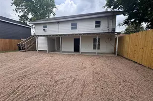 27 Norwood St, Houston, TX 77011 - Photo 1