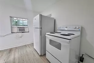 27 Norwood St, Houston, TX 77011 - Photo 7