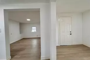 27 Norwood St, Houston, TX 77011 - Photo 3