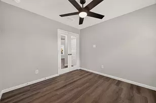 2114 Creole Crk Ln, Houston, TX 77090 - Photo 17
