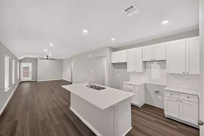 2114 Creole Creek Lane, Houston, TX 77090 - Photo 5