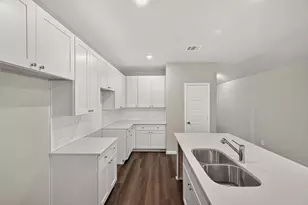 2114 Creole Crk Ln, Houston, TX 77090 - Photo 7