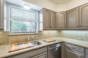 2825 Hackberry Ln, Katy, TX 77493 - Photo 15