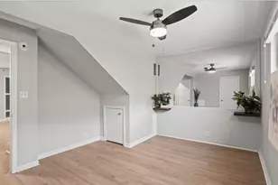 3502 Burlington St, Houston, TX 77006 - Photo 9