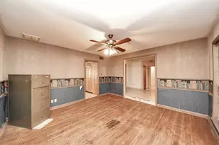 17115 County Rd 831, Pearland, TX 77584 - Photo 9