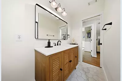 2015 Woodcrest Drive, Houston, TX 77018 - Photo 17