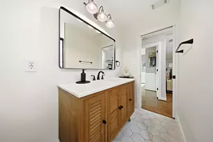 2015 Woodcrest Dr, Houston, TX 77018 - Photo 17