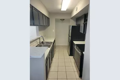7200 W T C Jester Boulevard #24, Houston, TX 77088 - Photo 13