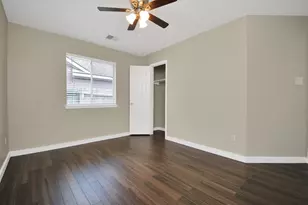 13339 Yaupon Holly Ln, Houston, TX 77044 - Photo 13