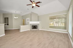 13339 Yaupon Holly Ln, Houston, TX 77044 - Photo 21