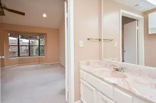 7447 Cambridge St, Houston, TX 77054 - Photo 29