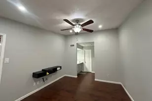 10555 Turtlewood Ct, Houston, TX 77072 - Photo 9