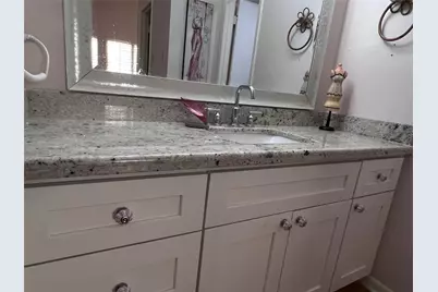 2100 Commonwealth Street #L, Houston, TX 77006 - Photo 19