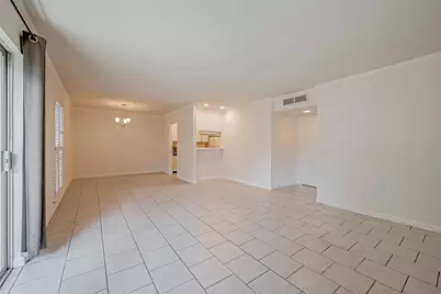 2824 Briarhurst Dr #20, Houston, TX 77057 - Photo 5