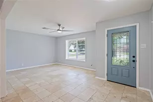2513 Meadow Ln, La Marque, TX 77568 - Photo 3
