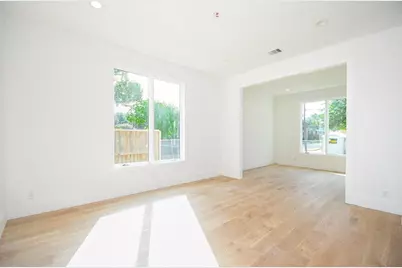 4002 Marquette Street, West University Place, TX 77005 - Photo 11