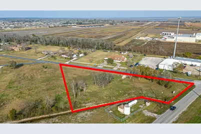 8411 Meadowlark Drive, Baytown, TX 77523 - Photo 7