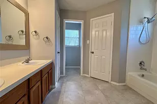 23 Rockfern Rd, The Woodlands, TX 77380 - Photo 17