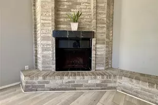 23 Rockfern Rd, The Woodlands, TX 77380 - Photo 5