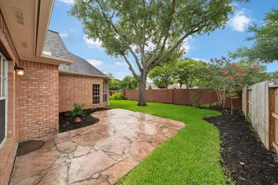 7319 Emerald Glen Drive, Sugar Land, TX 77479 - Photo 33