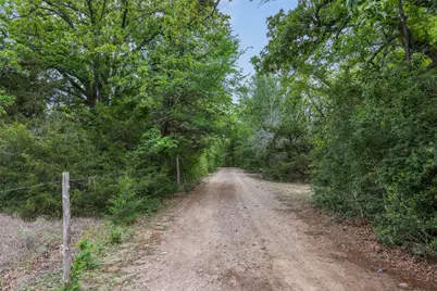 604 Hilton Road, Bryan, TX 77807 - Photo 9