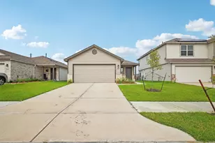 10707 Bird Of Paradise Ln, Houston, TX 77016 - Photo 1