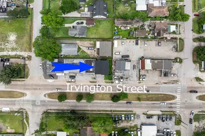 6918 Irvington Boulevard #B, Houston, TX 77022 - Photo 11