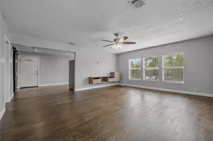 6918 Irvington Blvd, Houston, TX 77022 - Photo 3