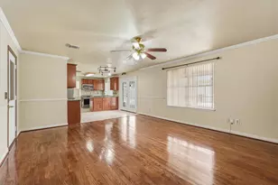 10419 Tablerock Dr, Houston, TX 77064 - Photo 11