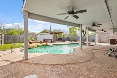 10419 Tablerock Drive, Houston, TX 77064 - Photo 31