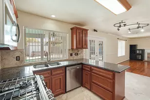 10419 Tablerock Dr, Houston, TX 77064 - Photo 15