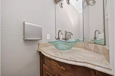 5771 Belarbor Street, Houston, TX 77033 - Photo 27