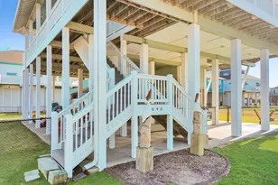 2640 Breaker Dr, Crystal Beach, TX 77650 - Photo 17