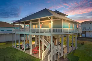 2640 Breaker Dr, Crystal Beach, TX 77650 - Photo 5