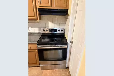 7047 Bissonnet Street #32, Houston, TX 77074 - Photo 5