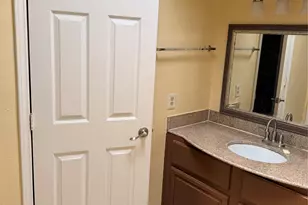 7047 Bissonnet St, Houston, TX 77074 - Photo 7